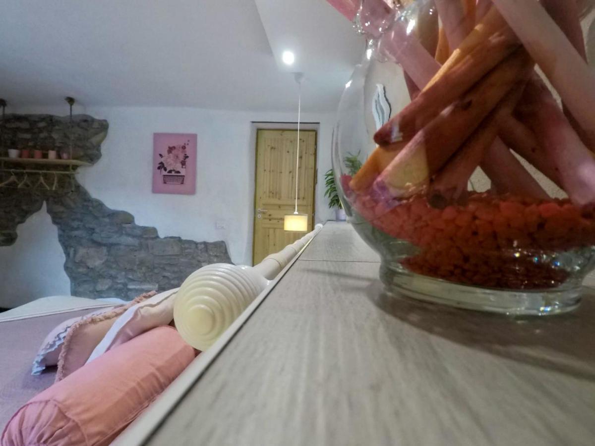 B&B La casa dei cuori Millesimo Esterno foto